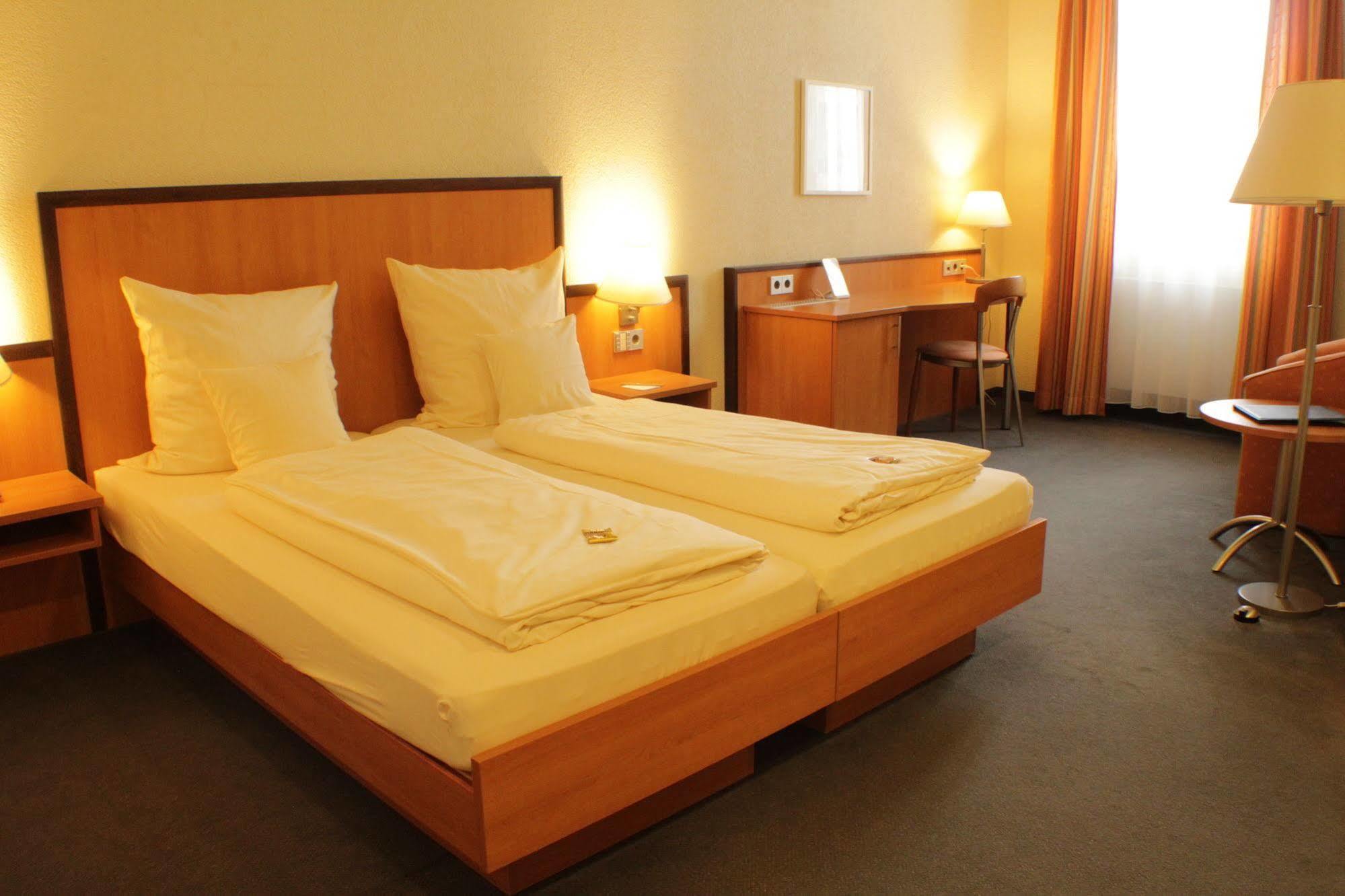 Living & Serviced Apartments By Blauer Wolf Gunzenhausen Dış mekan fotoğraf