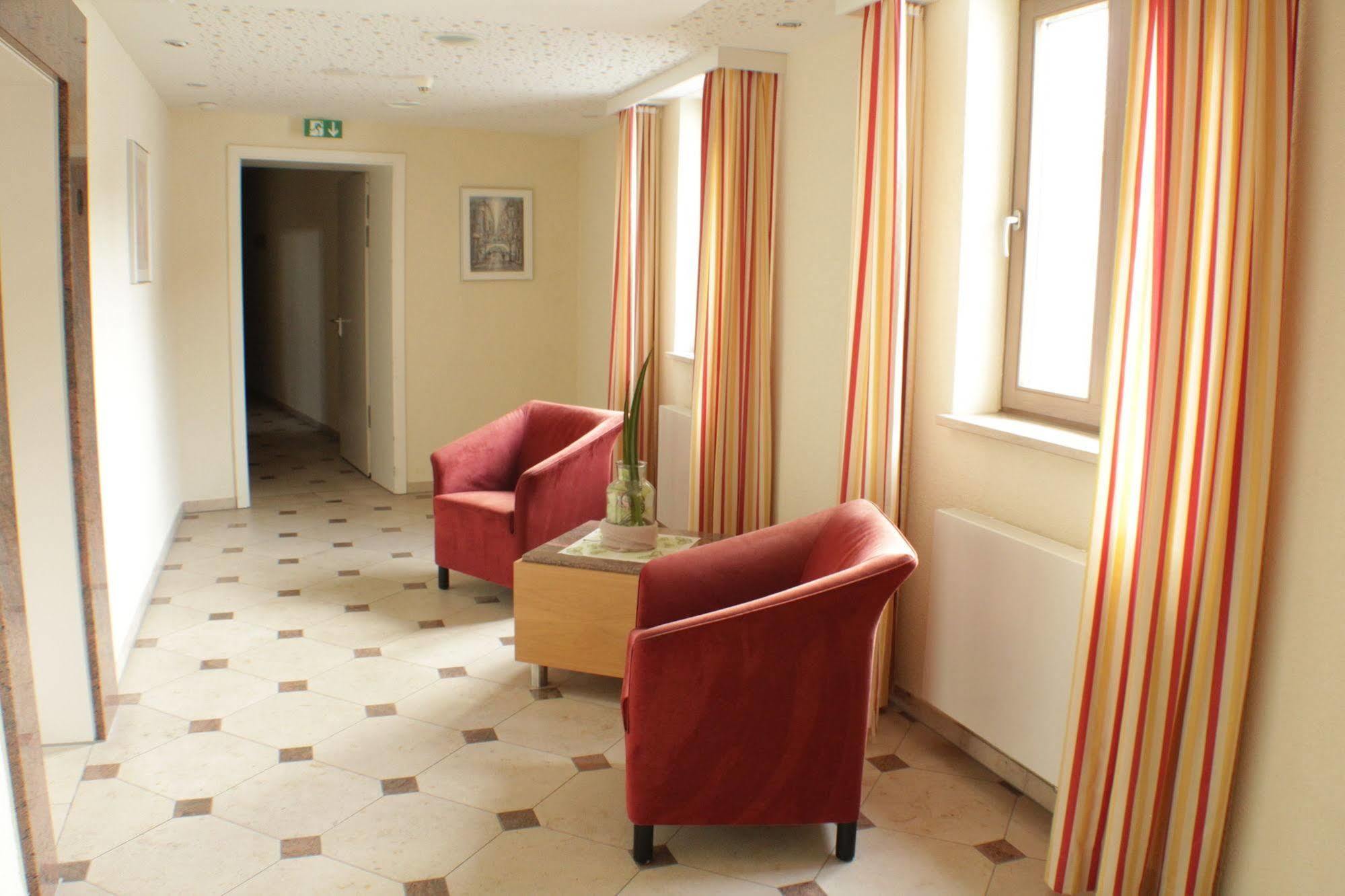 Living & Serviced Apartments By Blauer Wolf Gunzenhausen Dış mekan fotoğraf